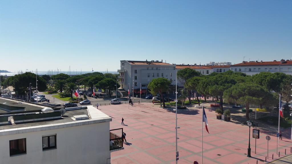 Crystal Hotel Royan Zewnętrze zdjęcie